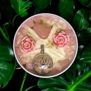 Pure Heart Candle with Rose Quartz & Clear Quartz - Intention: Self Love